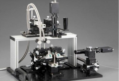 Alignment system of PLC optical splitter